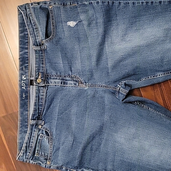 Apt. 9 Capris with Embellished Pockets, size 20W, EUC! - Picture 7 of 7